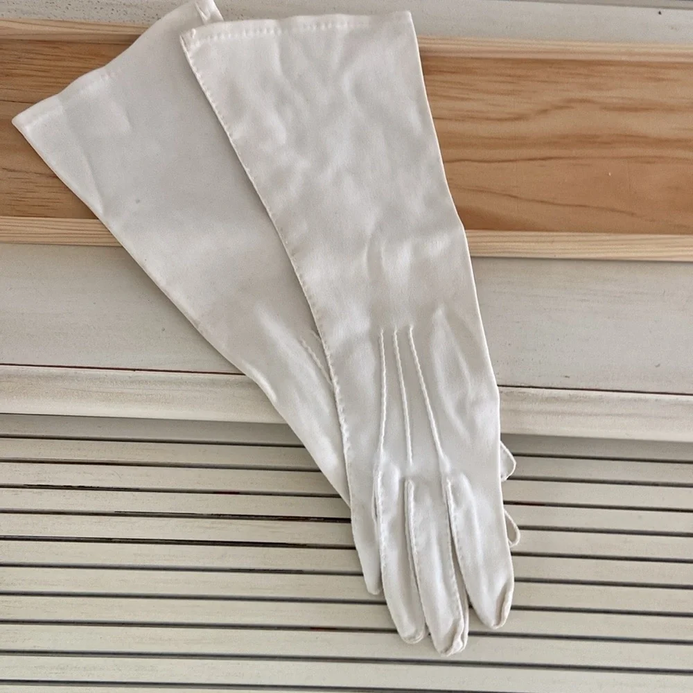 Womens Vintage White Church Dress-Up Fancy Easter Gloves